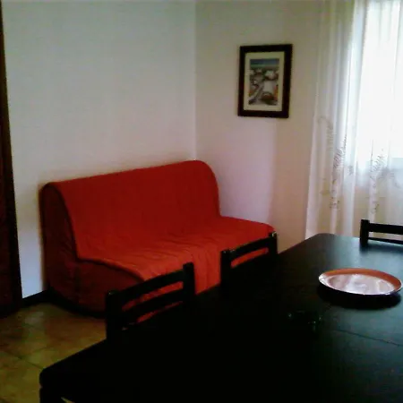 Villa Flamicia Pt *