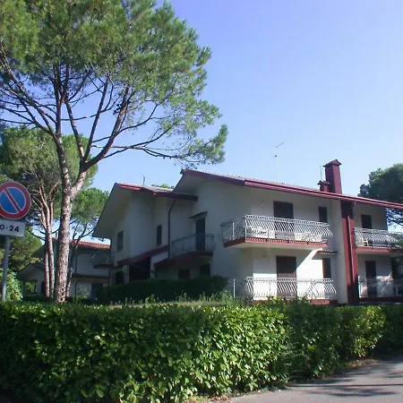 Villa Flamicia Pt *